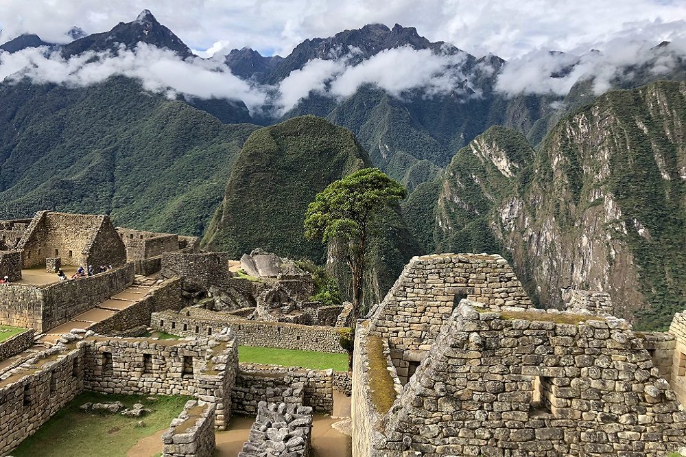 Machu Picchu 1 2